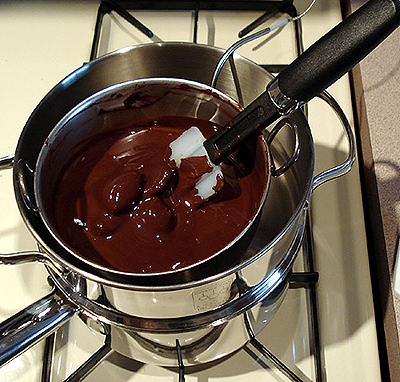 Trổ tài làm chuối bọc chocolate vừa ngon vừa dễ 11