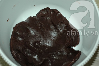 Tự làm bánh trung thu chocolate cực lạ, cực ngon! 15