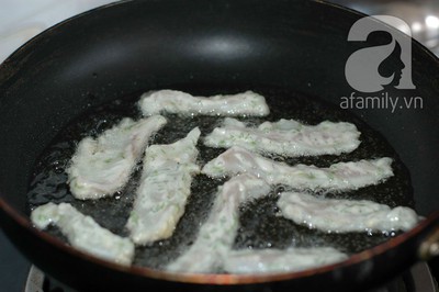 Đổi m&oacute;n với c&aacute; chi&ecirc;n gi&ograve;n cho cơm tối thật ngon 17