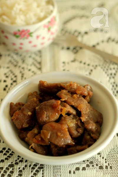 4 bước đơn giản l&agrave;m thịt ram mật ong si&ecirc;u ngon 13