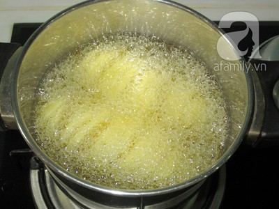 Cách làm khoai tây lốc xoáy giòn ngon đúng điệu 10