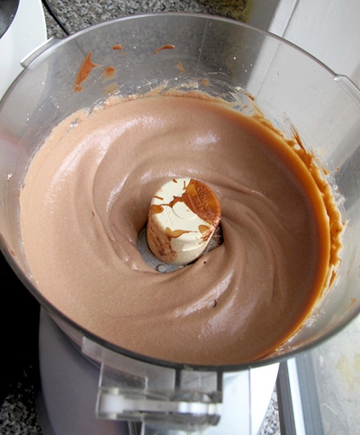 Cách làm mousse chocolate cực ngon mà không sợ béo! 9