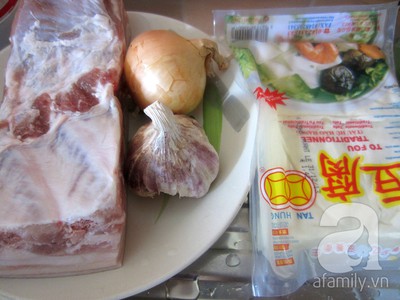 Thịt kho đậu phụ rẻ m&agrave; ngon cơm 3