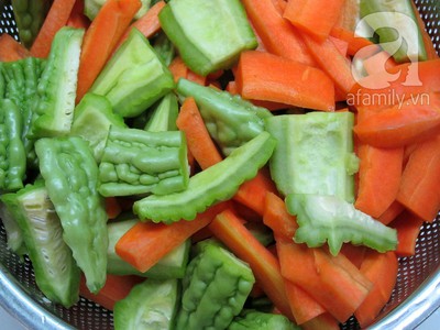 Rau củ x&agrave;o chay cho đầu th&aacute;ng thanh tịnh 6