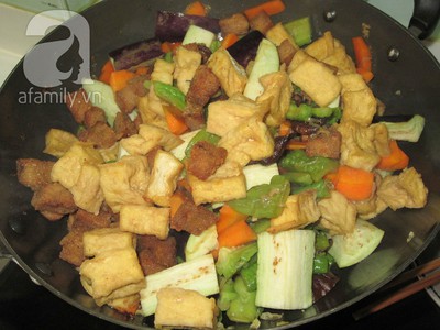 Rau củ x&agrave;o chay cho đầu th&aacute;ng thanh tịnh 13