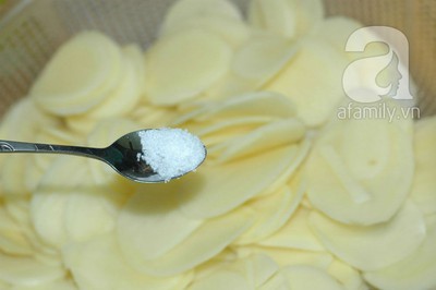 Tự làm bim bim khoai tây giòn tan cực đơn giản! 11