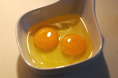 Mịn mượt thơm ngon với món trứng hấp giản dị 5