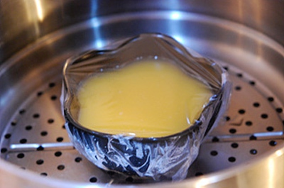 Mịn mượt thơm ngon với món trứng hấp giản dị 11