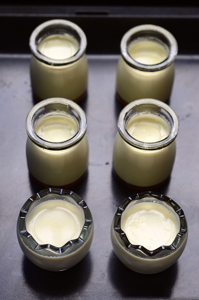 C&aacute;ch l&agrave;m b&aacute;nh flan nhanh gọn m&agrave; thơm ngon 18