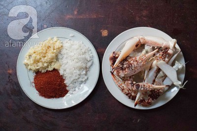 C&agrave;ng ghẹ rang muối ớt nh&acirc;m nhi m&atilde;i kh&ocirc;ng ch&aacute;n! 3