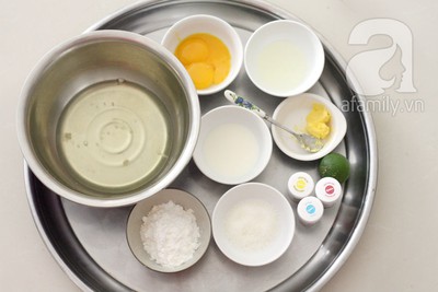 Làm bánh cuộn với hình dâu tây siêu xinh 3