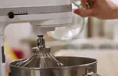 Cách làm kem bơ chuẩn mịn cực ngon 6