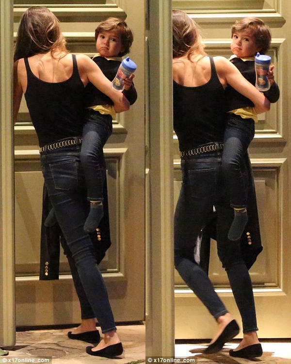 Lộ hình ảnh Miranda Kerr hẹn hò riêng tư đại gia người Mỹ 4