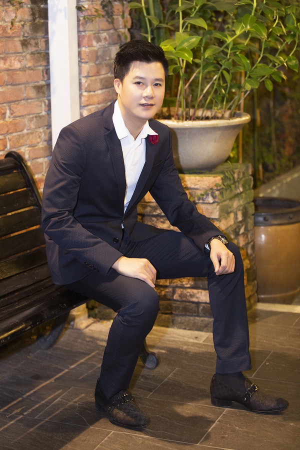 Gi&aacute;ng My đẹp lộng lẫy s&aacute;nh đ&ocirc;i b&ecirc;n Quang Dũng 4