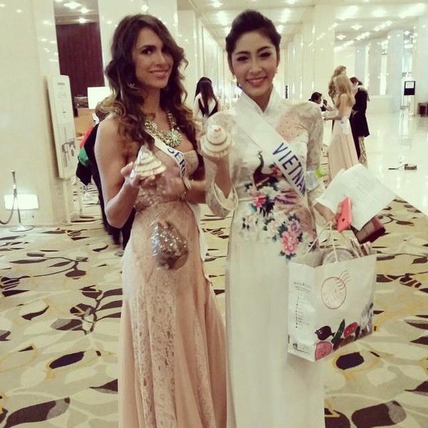 Hoa hậu Quốc tế 2014 khoe dáng gợi cảm với trang phục áo tắm 7