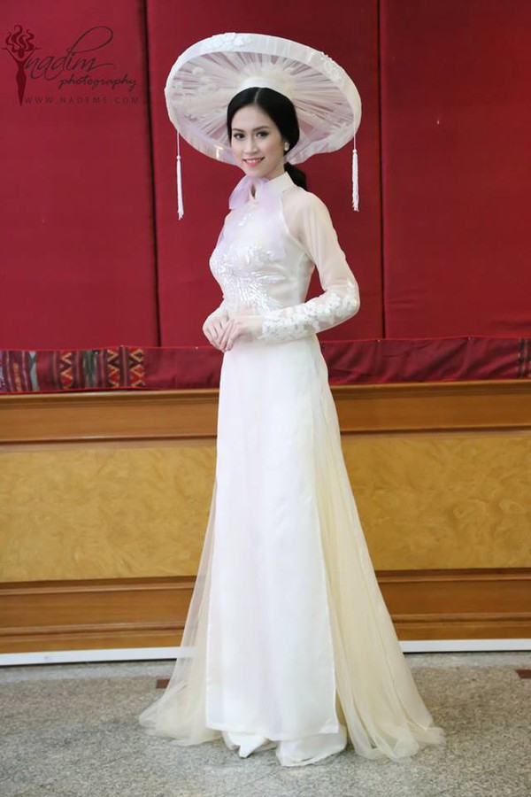 Nhan sắc Việt Nam đăng quang Hoa hậu Đông Nam Á 9