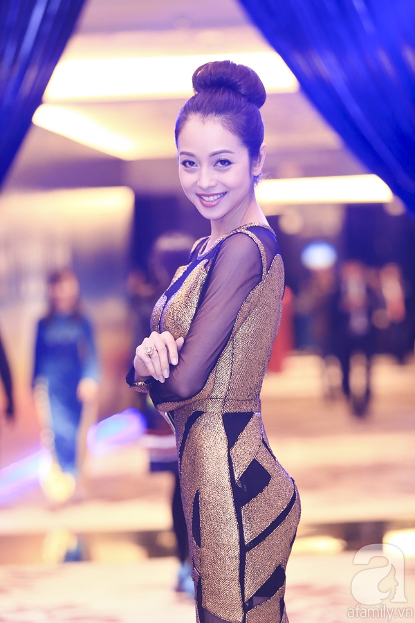 Jennifer Phạm gợi cảm bên MC Phan Anh 3