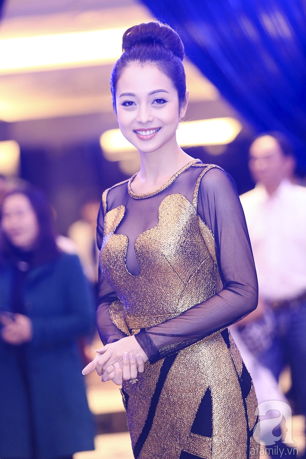 Jennifer Phạm gợi cảm bên MC Phan Anh 5