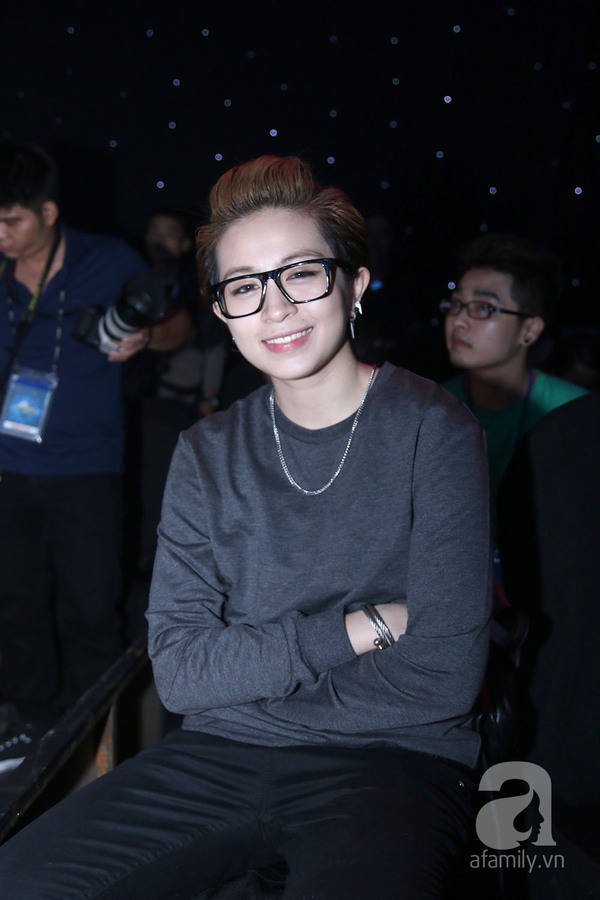 Hương Giang Idol xinh đẹp với tạo h&igrave;nh 
