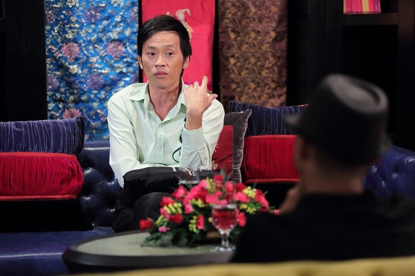 Trương Quỳnh Anh nhất quyết không về; MC Phan Anh nổi tiếng nhờ vợ 5