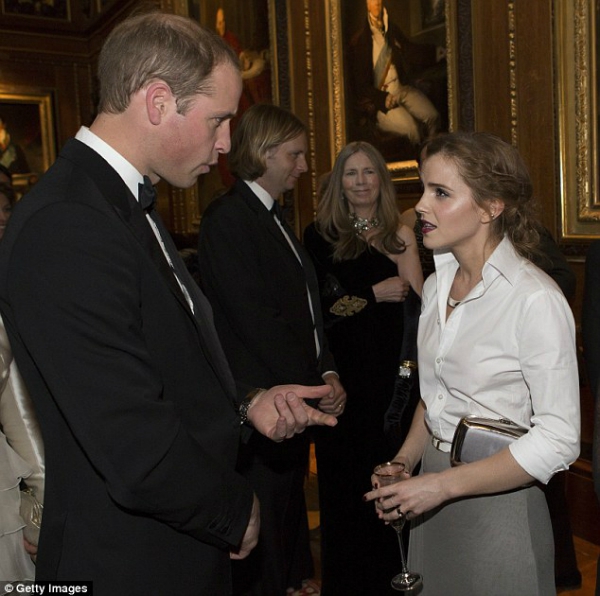 Rộ tin Emma Watson đang hẹn hò với Hoàng tử Harry 2