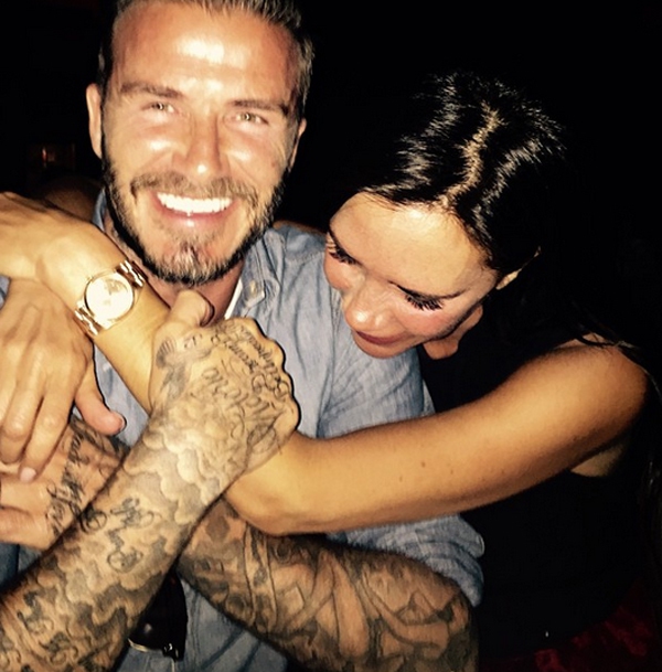 David Beckham và Victoria Beckham cười hạnh phúc
