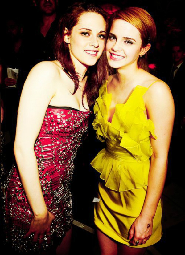 600px x 828px - Emma Watson vÃ  Kristen Stewart: NgÆ°á»i tiáº¿t kiá»‡m, káº» thÃ­ch vung tiá»n