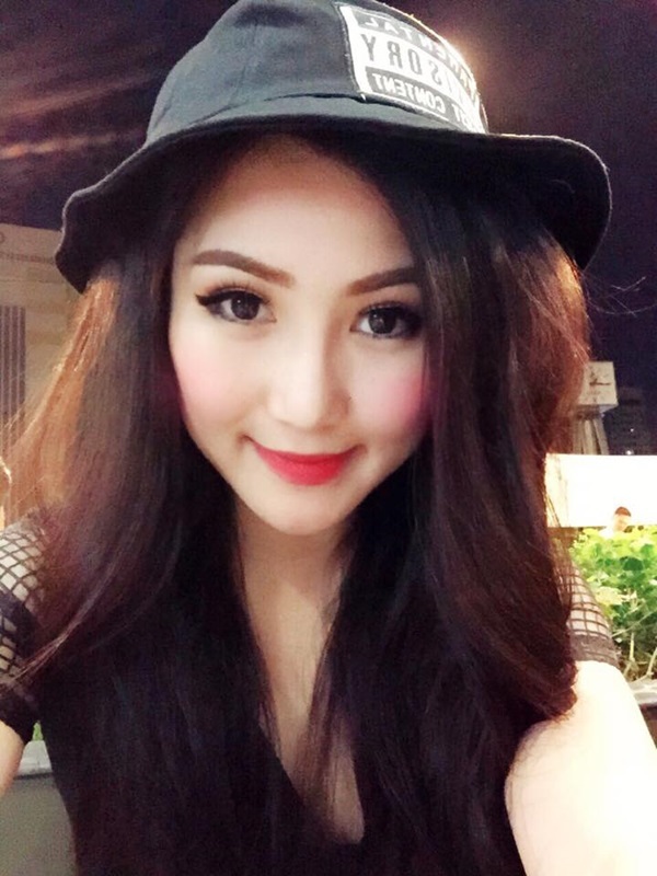 ca sĩ Hương Tr&agrave;m