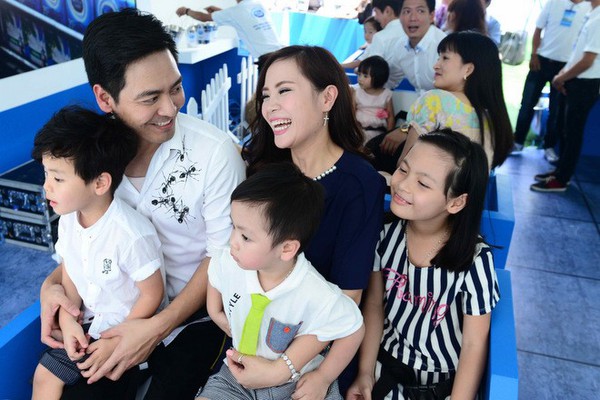 gia đình MC Phan Anh gia đình MC Phan Anh