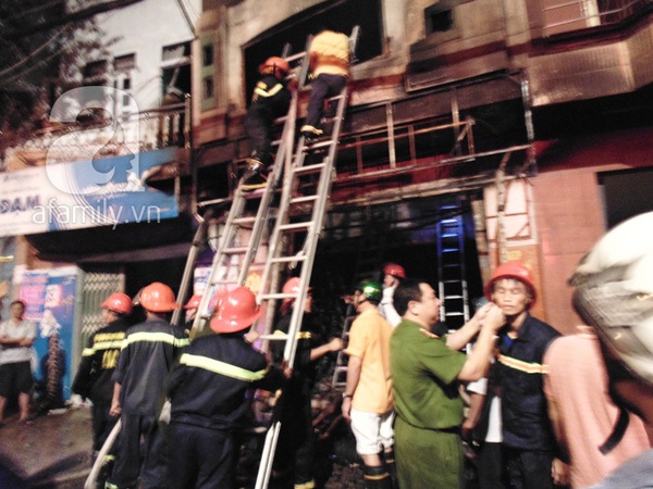 Đồng Nai: Cháy lớn khiến 5 người tử vong 3