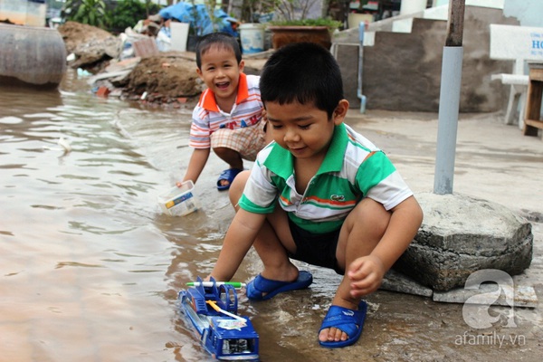 Những người 