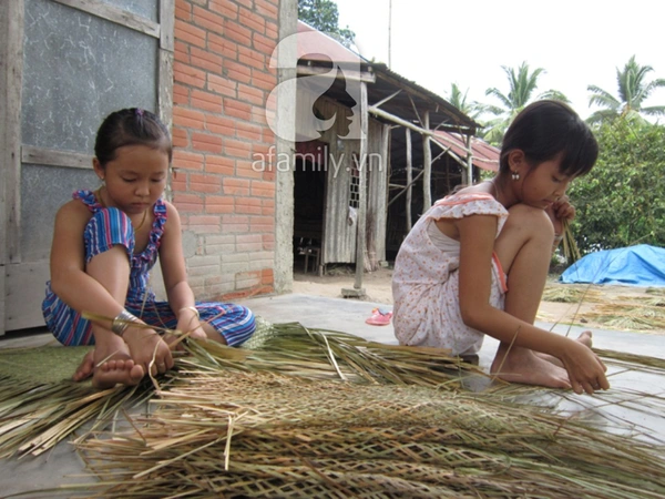 Tới thăm làng nghề đan cỏ bàng truyền thống ở Tiền Giang 12