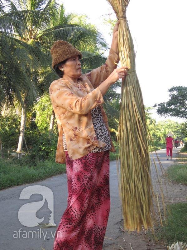 Tới thăm làng nghề đan cỏ bàng truyền thống ở Tiền Giang 7