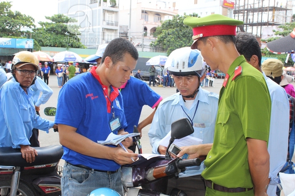 Hà Nội: Chê nhà trọ, sĩ tử ồ ạt vào khách sạn mini, nhà nghỉ   14