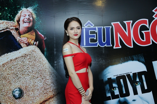 Hương Giang Idol được bạn trai tận t&igrave;nh chăm s&oacute;c 5