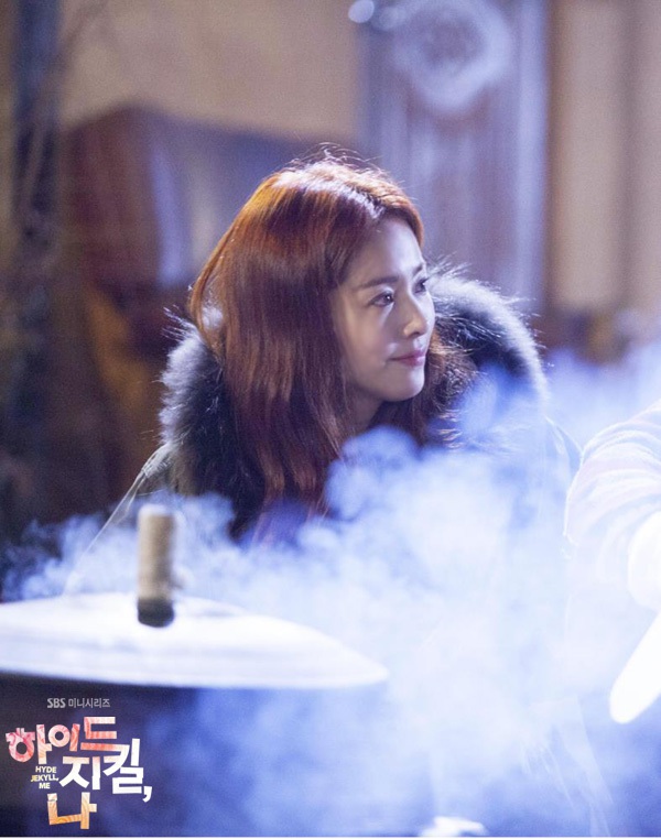 Hyun Bin, Han Ji Min cùng trùm chăn sưởi ấm 5