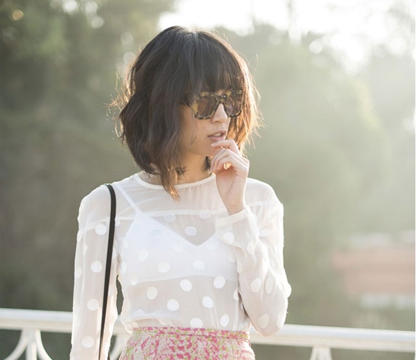 Mặc đồ layering kiểu "siêu mát" cho ngày hè nắng nóng 4 Mặc đồ layering kiểu "siêu mát" cho ngày hè nắng nóng 4