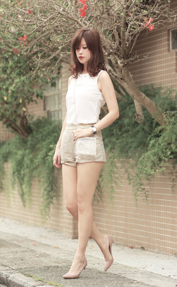 Street style tươi tắn mà nhẹ nhàng của phái đẹp châu Á 2