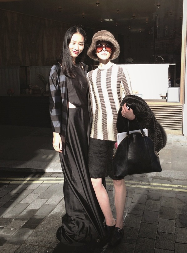 Huyền Trang trở thành khách mời tại Tuần lễ thời trang London 6