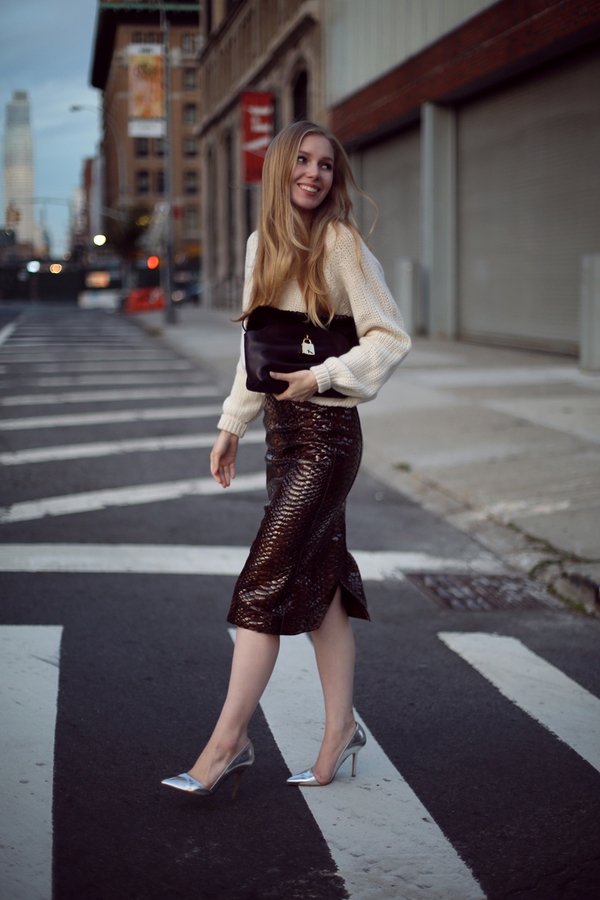 Street style những ngày chớm lạnh của phái đẹp châu Âu 14 Street style những ngày chớm lạnh của phái đẹp châu Âu 14