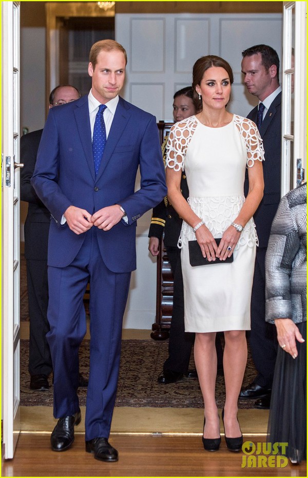 Những "bộ cánh" nổi bật suốt đầu năm 2014 của Kate Middleton 22