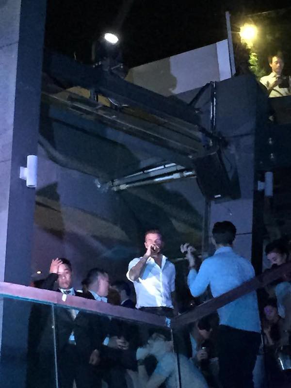 Thêm hình ảnh Beckham và Hà Hồ thân thiết trong tiệc tối tại TP.HCM 9