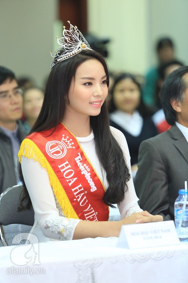 Tân Hoa hậu VN: Tự soi trước gương, thấy rằng mình cần thay đổi  1