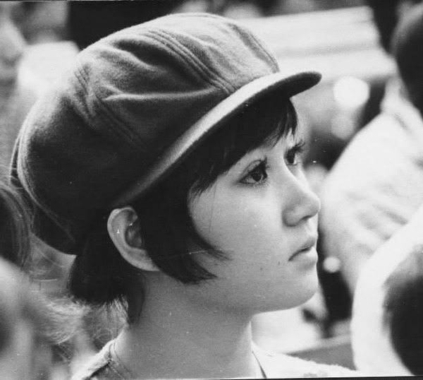 Chùm ảnh cuộc sống phóng khoáng của phụ nữ Sài Gòn những năm 60 6