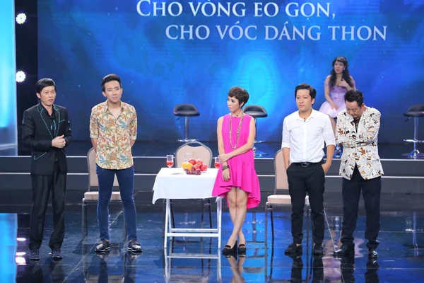 B&iacute; mật đ&ecirc;m chủ nhật