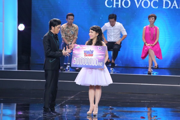 B&iacute; mật đ&ecirc;m chủ nhật