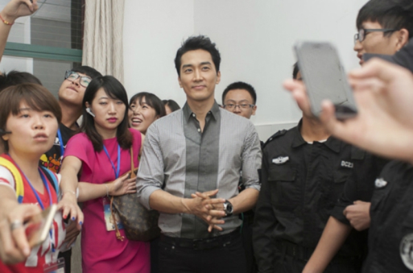 Song Seung Hun - Lưu Diệc Phi