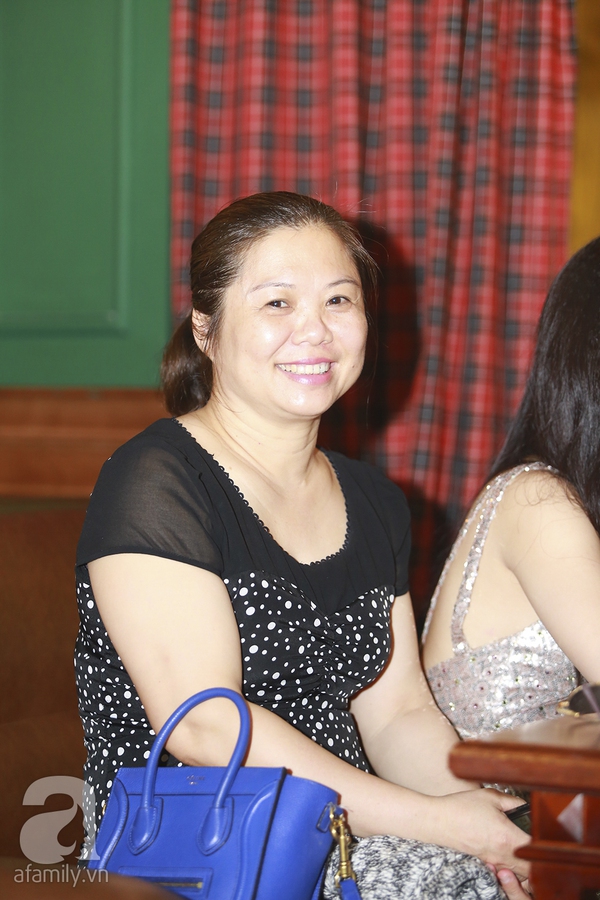 Mẹ Hương Tràm
