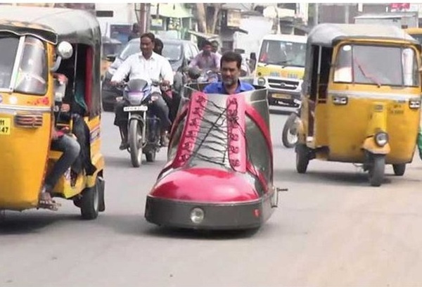 Những kiểu xe tự chế kì quặc nhất ở Ấn Độ 9