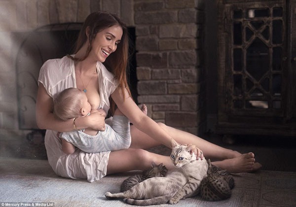 Bộ ảnh truyền cảm hứng cho c&aacute;c mẹ đang cho con b&uacute; 9